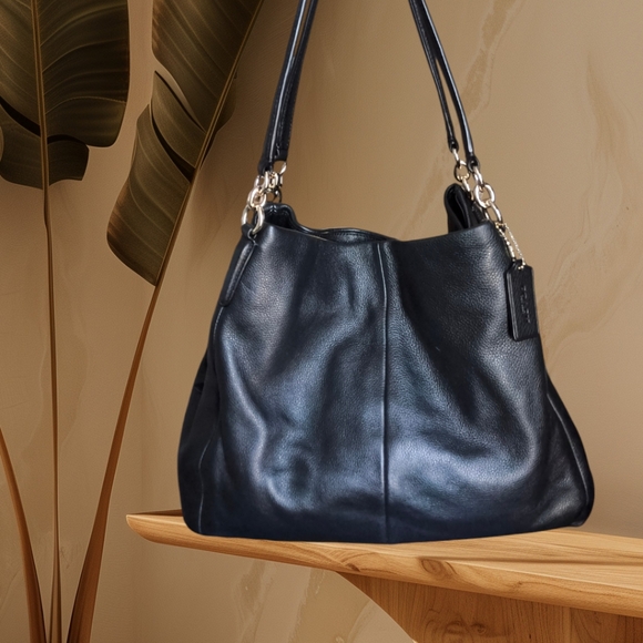 Coach Phoebe Black Pebbled Leather 3 Compartment Shoulder Bag F35723 - Picture 2 of 16